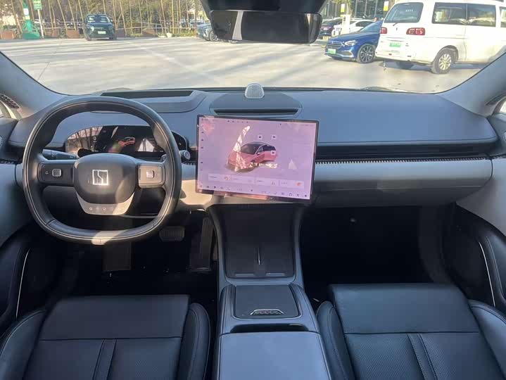 Фото 6 - Zeekr 007