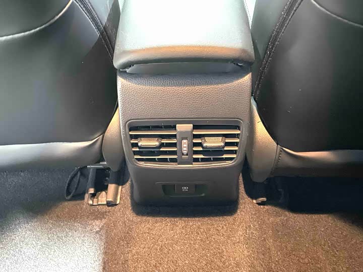 Фото 8 - Toyota Levin