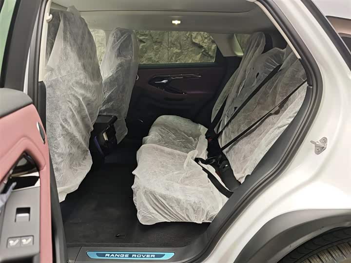 Фото 9 - Land Rover Range Rover Evoque L