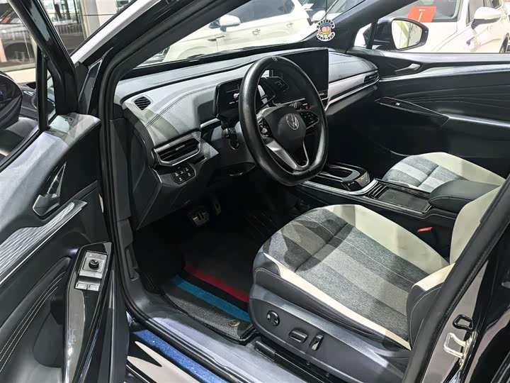 Фото 7 - Volkswagen ID.4 Crozz