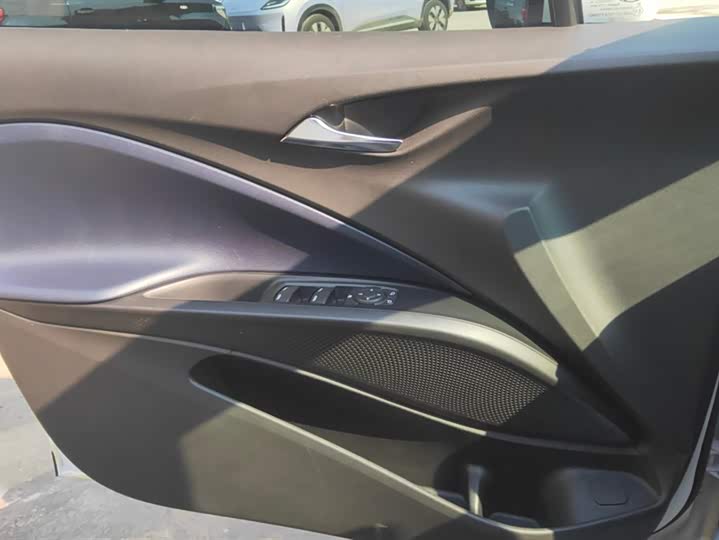 Фото 7 - Buick Velite 6