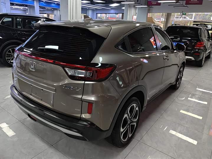 Фото 3 - Honda XR-V