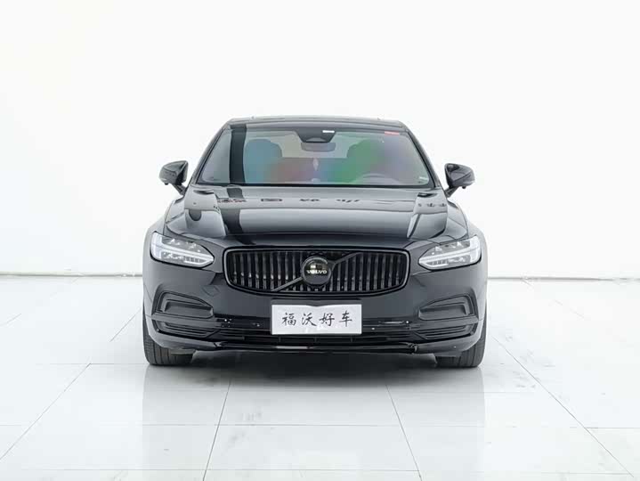 Фото 2 - Volvo S90