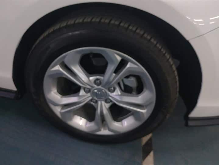 Фото 6 - Honda Accord