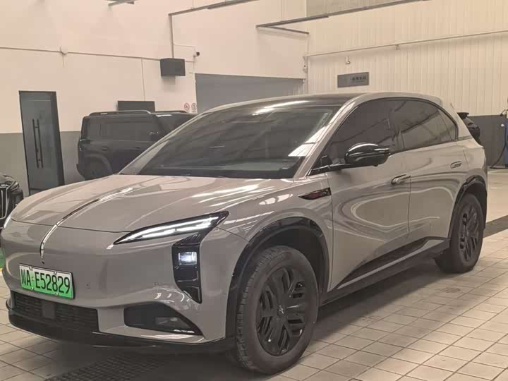 Фото 1 - Hongqi EHS7 (Tiangong 08)