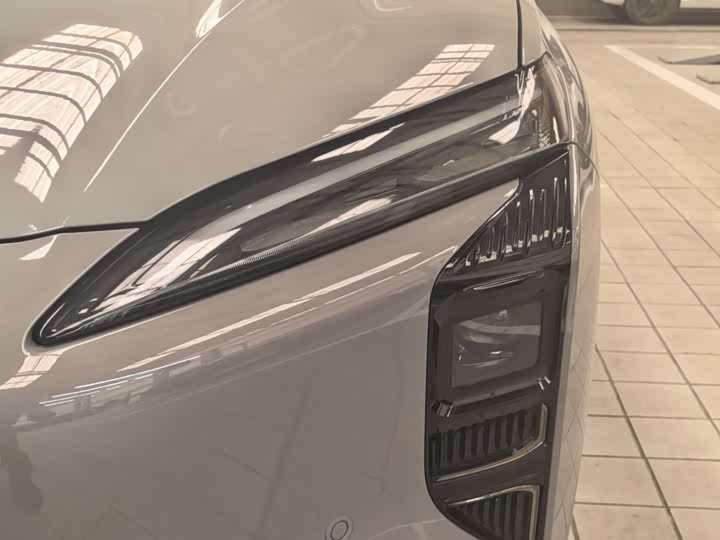 Фото 6 - Hongqi EHS7 (Tiangong 08)