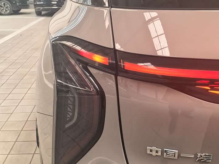 Фото 7 - Hongqi EHS7 (Tiangong 08)