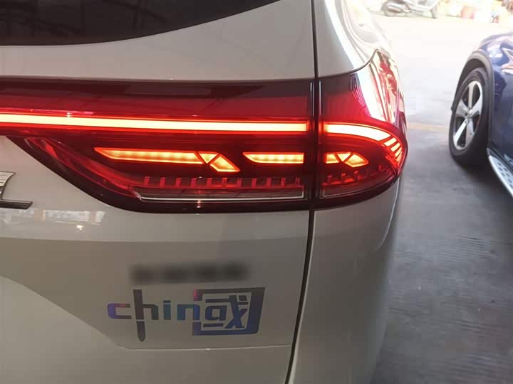 Фото 8 - Haval H6