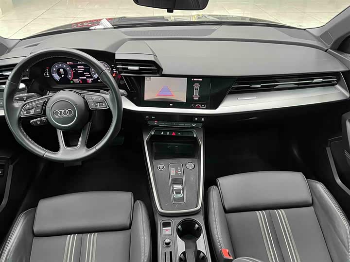 Фото 2 - Audi A3