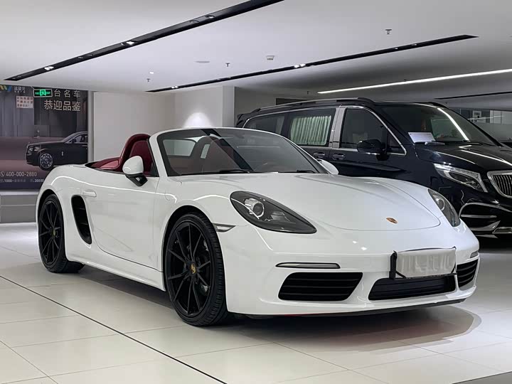 Фото 3 - Porsche 718