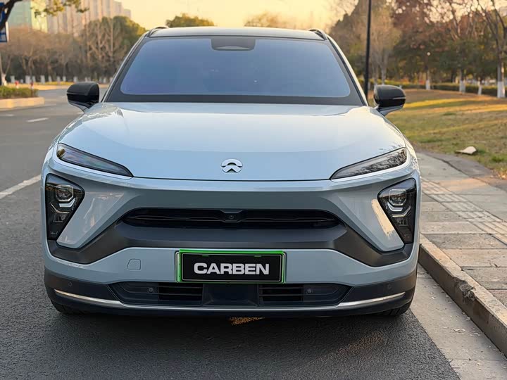 Фото 2 - Nio ES6