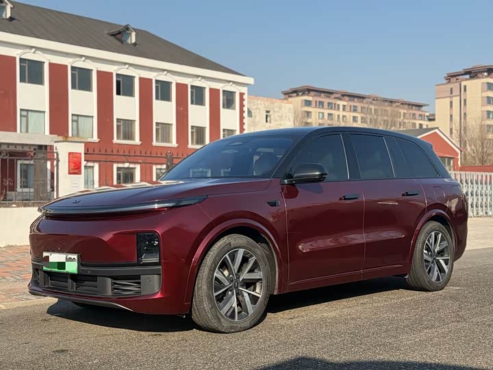 Фото 1 - LiXiang L8