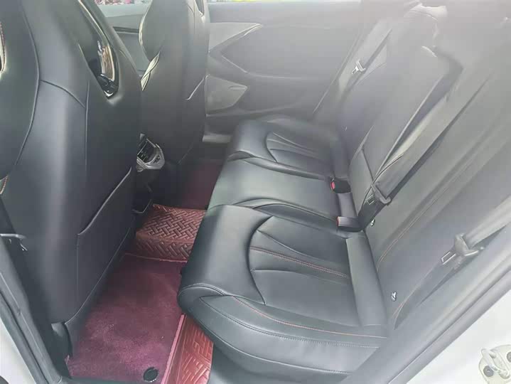 Фото 6 - MG Motor 7