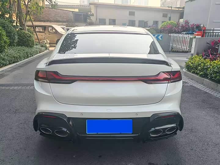 Фото 8 - MG Motor 7