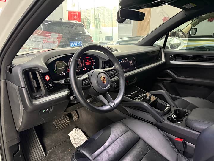 Фото 4 - Porsche Cayenne