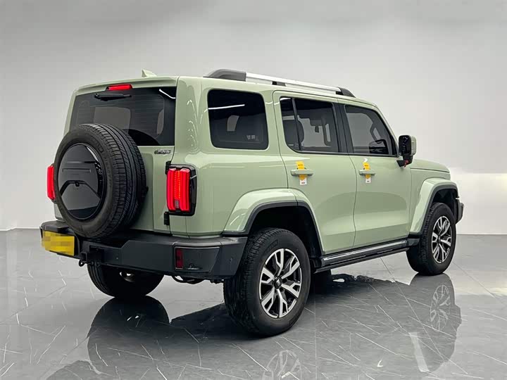 Фото 6 - Tank 300