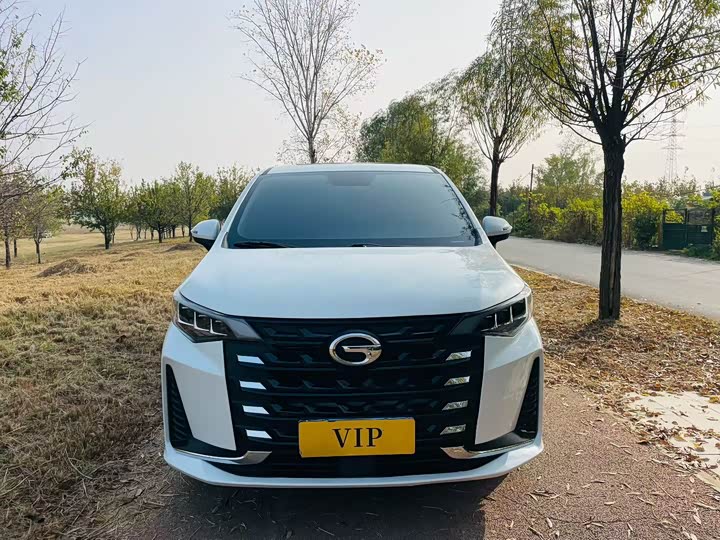 Фото 2 - GAC Trumpchi M6