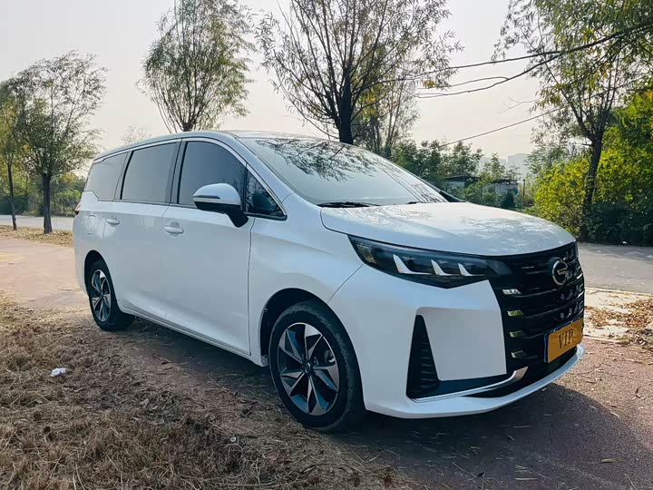 Фото 3 - GAC Trumpchi M6