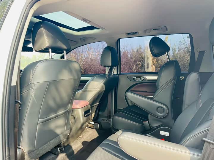 Фото 6 - GAC Trumpchi M6