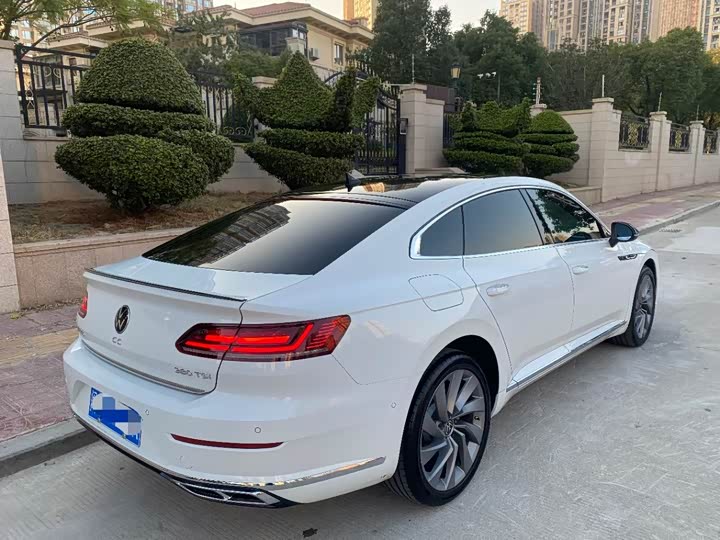 Фото 7 - Volkswagen CC