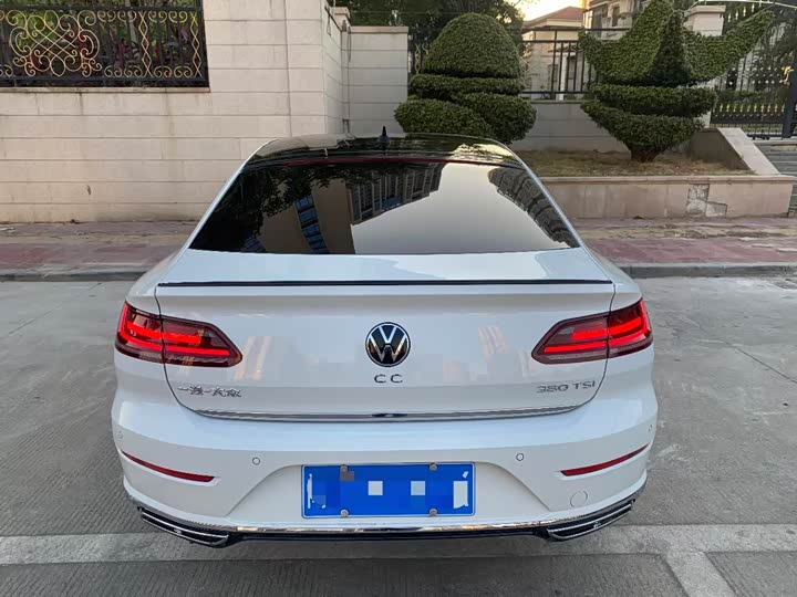 Фото 8 - Volkswagen CC