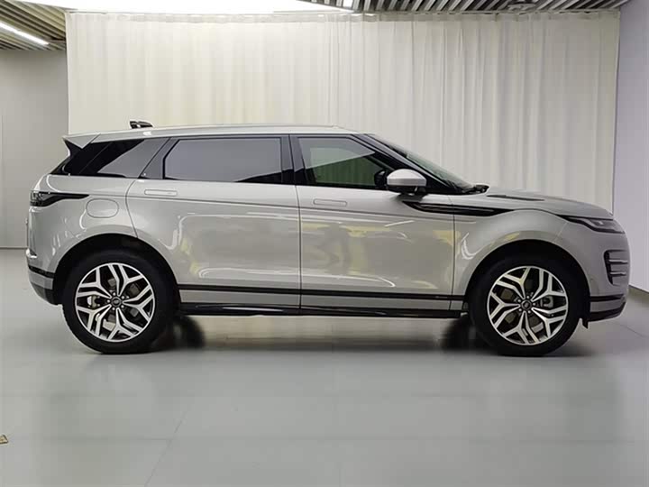 Фото 9 - Land Rover Range Rover Evoque L