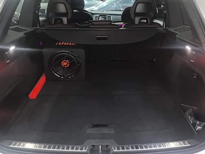 Фото 4 - Volvo XC90