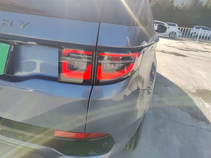 Фото 8 - Land Rover Discovery Sport