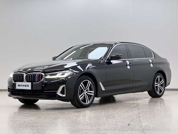 Фото 2 - BMW 5 Series