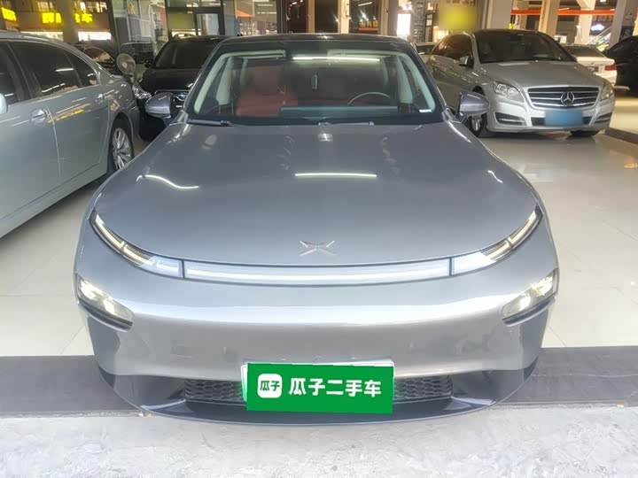 Фото 3 - XPeng P7