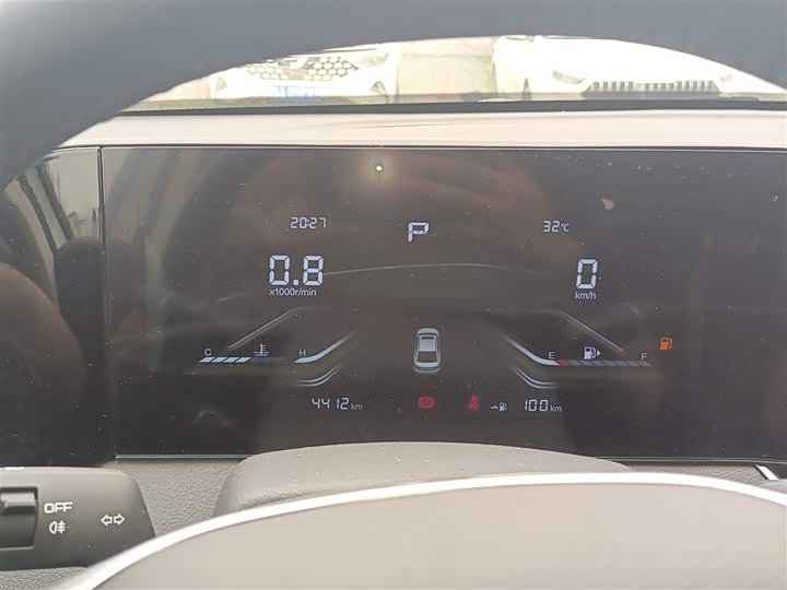 Фото 4 - Bestune B70