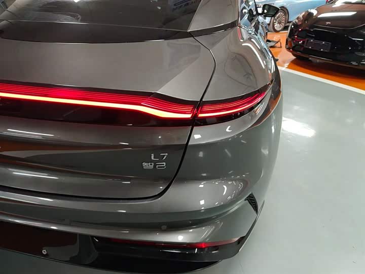 Фото 8 - IM motors L7