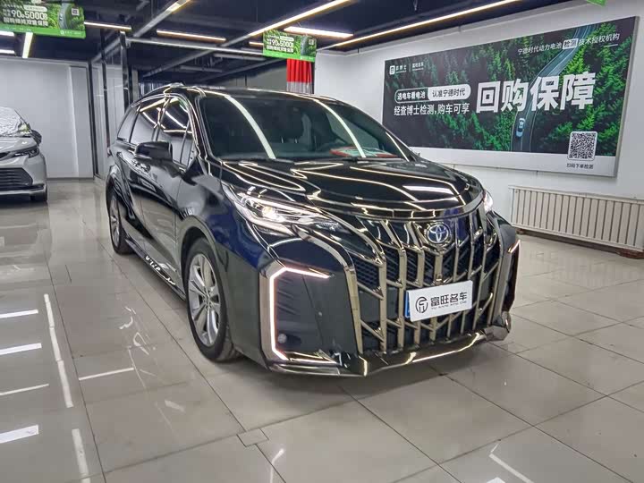 Фото 2 - Toyota Sienna