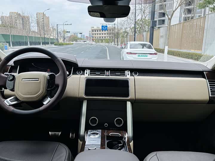 Фото 8 - Land Rover Range Rover