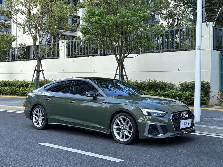 Фото 3 - Audi A5