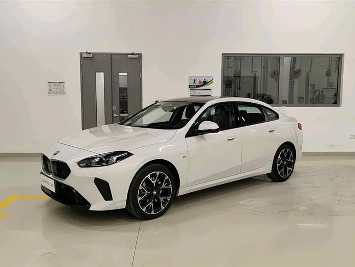 Фото 1 - BMW 2 Series