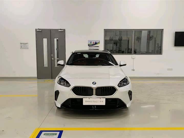 Фото 2 - BMW 2 Series