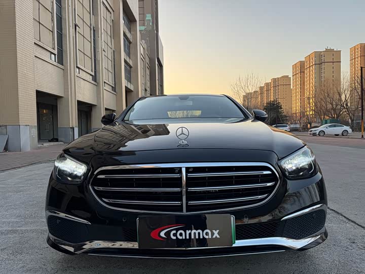 Фото 2 - Mercedes-Benz E-Class Hybrid