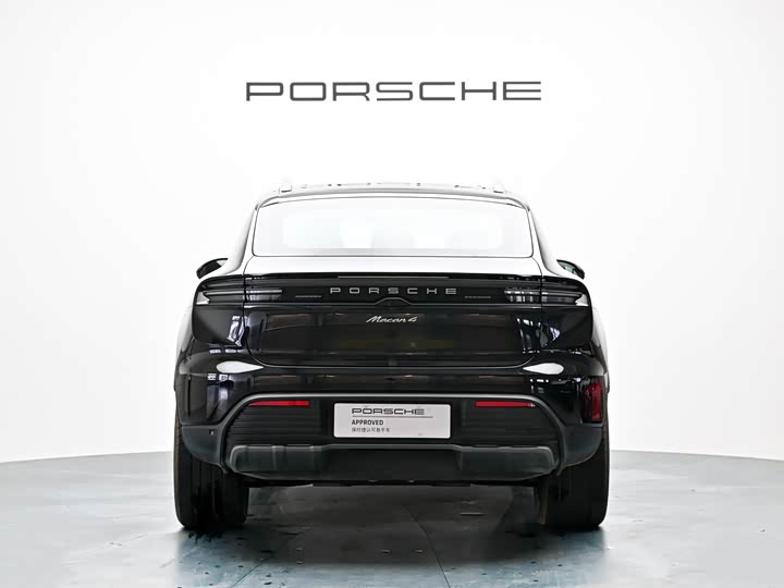 Фото 5 - Porsche Macan EV