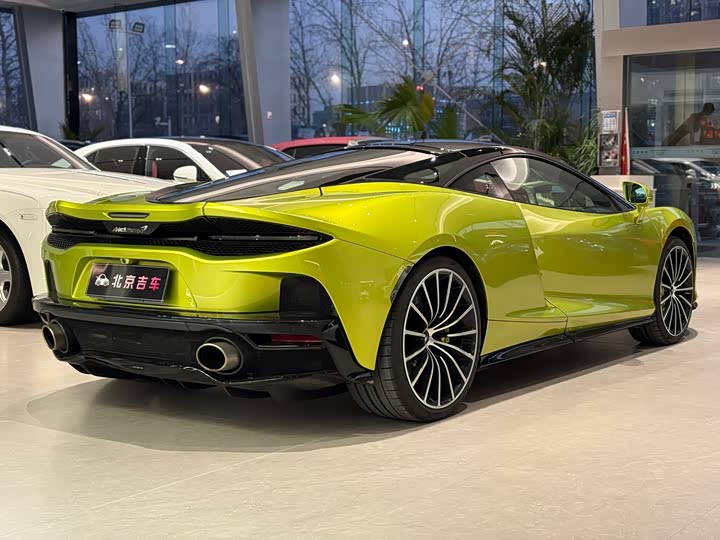 Фото 8 - McLaren GT