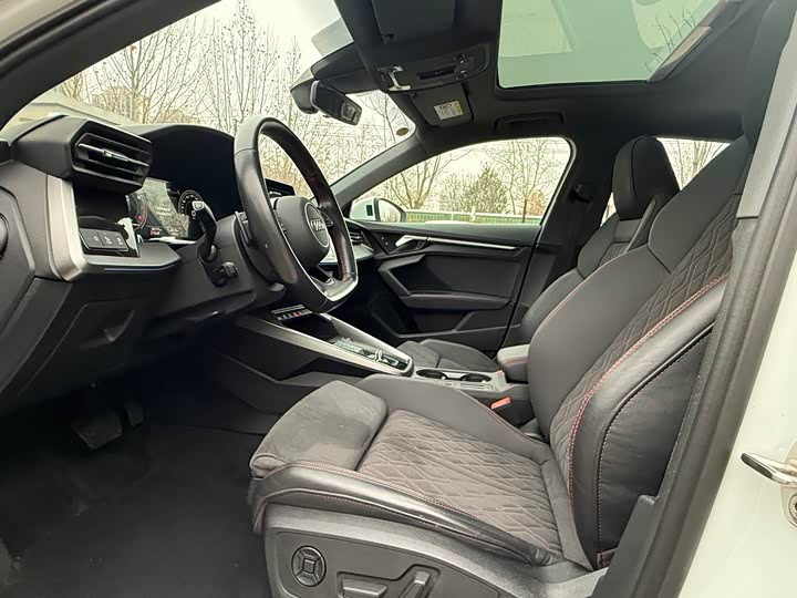 Фото 5 - Audi A3