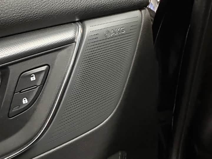 Фото 7 - Cadillac CT5