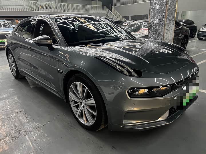 Фото 3 - Zeekr 001