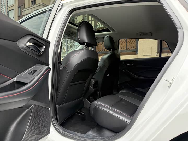 Фото 6 - MG Motor 5