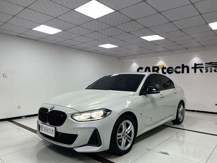 Фото 1 - BMW 1 Series