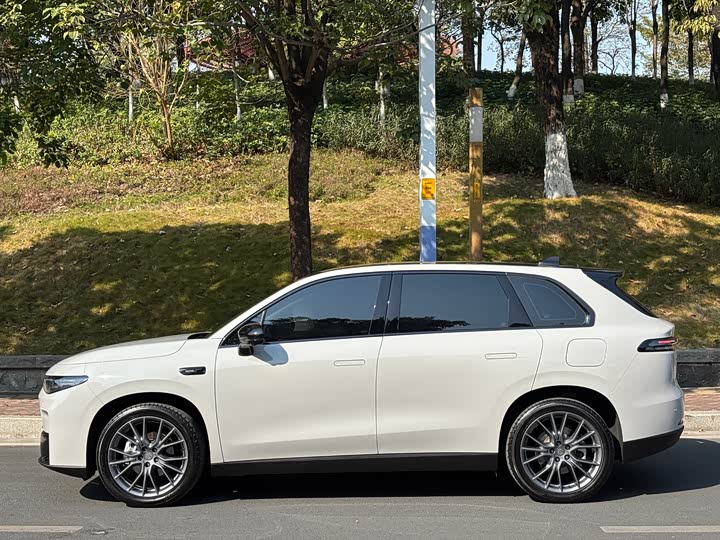 Фото 6 - Leapmotor C10