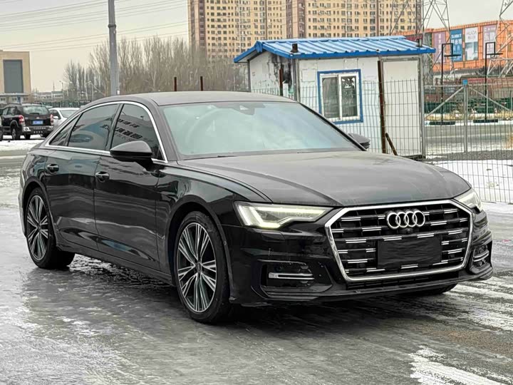 Фото 2 - Audi A6L