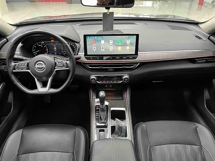 Фото 2 - Nissan Teana