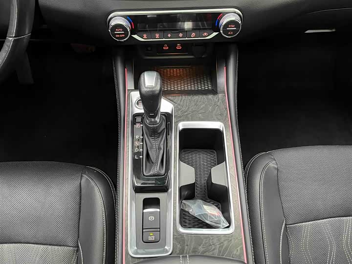 Фото 5 - Nissan Teana