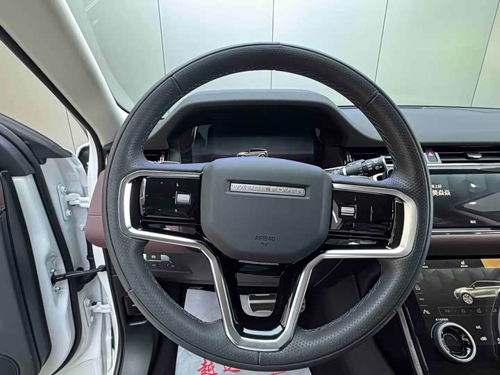 Фото 9 - Land Rover Range Rover Evoque L